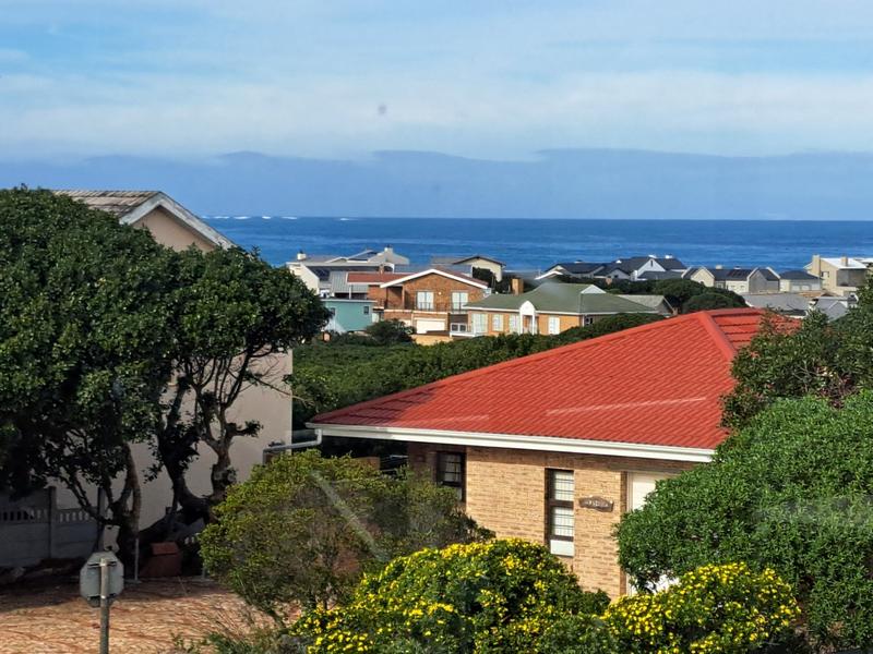6 Bedroom Property for Sale in Kleinbaai Western Cape